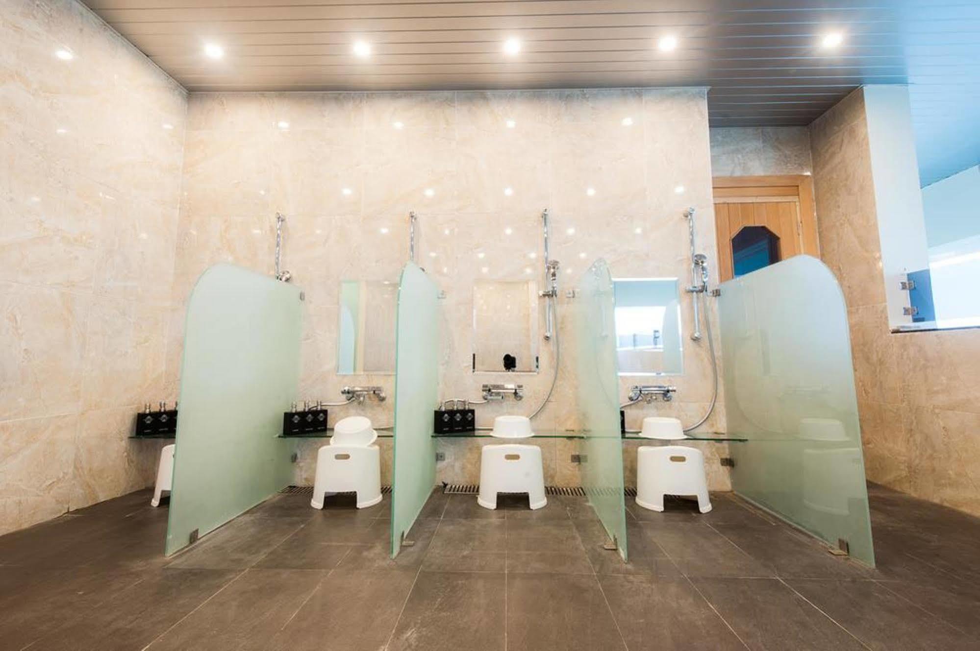 Sakura Hotel Hanoi Dış mekan fotoğraf